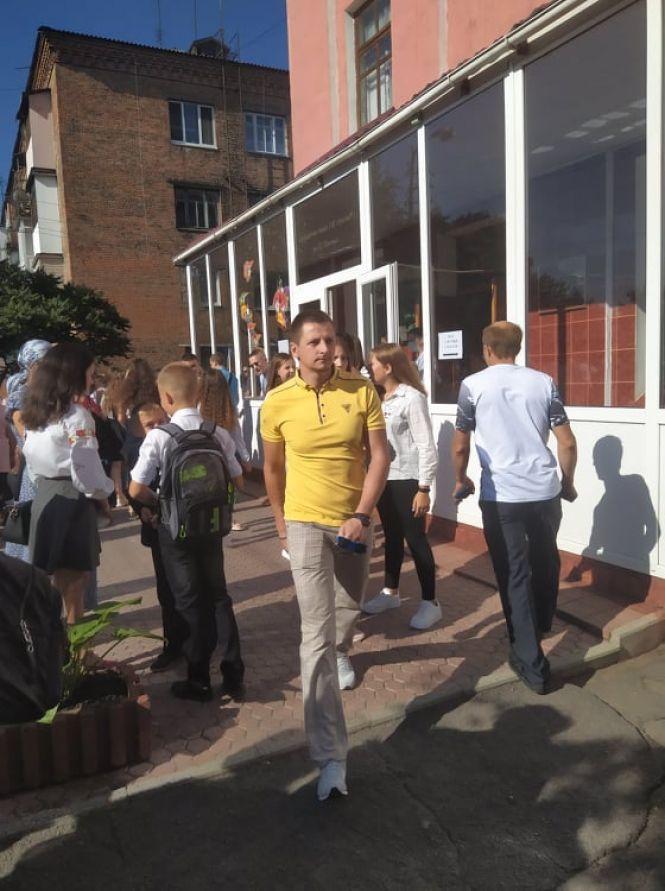 Перше вересня у першій школі: фоторепортаж, фото №14 на сайті 20minut.ua