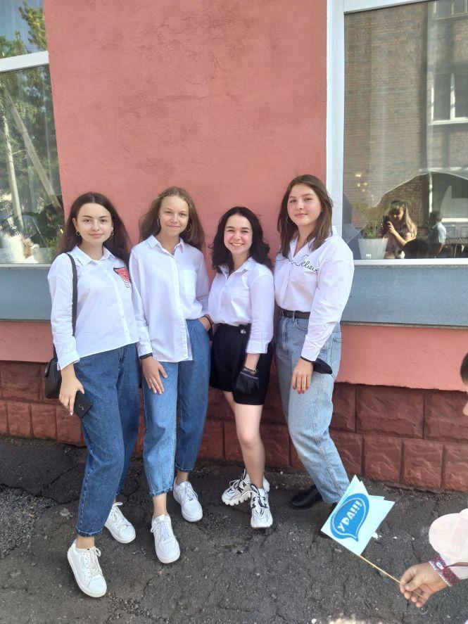 Перше вересня у першій школі: фоторепортаж, фото №3 на сайті 20minut.ua