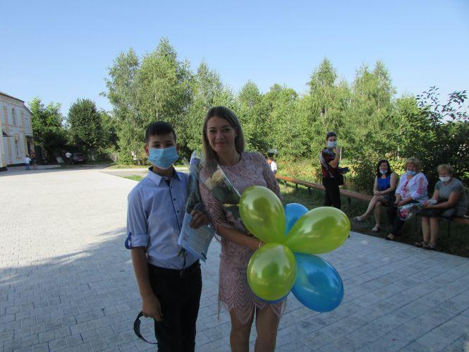 «Карантинний» День знань 2020: як все було у навчальних закладах Козятина, фото №5 на сайті 20minut.ua