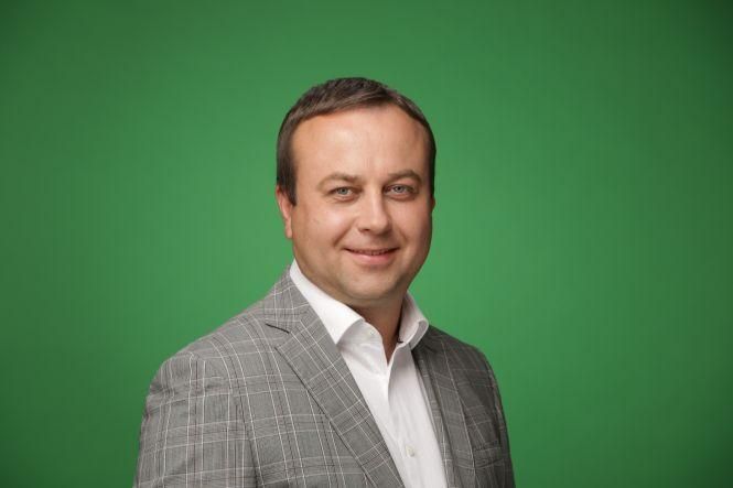 Новини Хмельницького - фото з «Слуга Народу» підтримала найменш захищених українців (Пресслужба партії "Слуга народу") «Слуга Народу» підтримала найменш захищених українців (Пресслужба партії "Слуга народу"), фото №3 на сайті vsim.ua