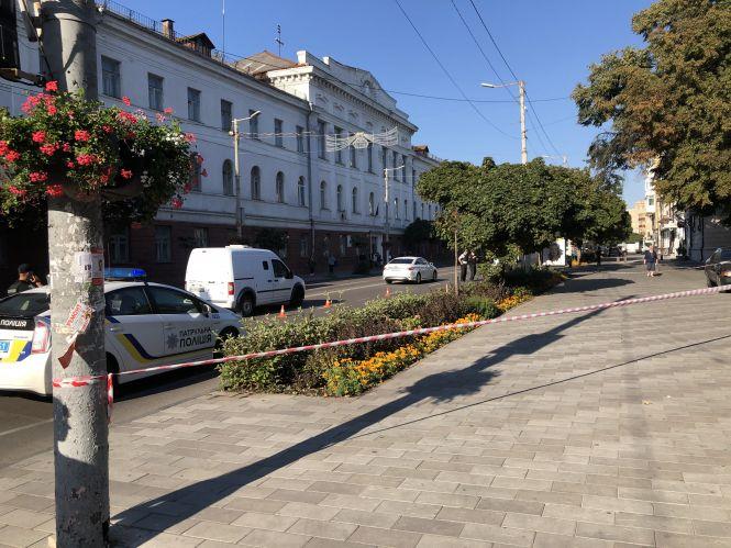 У центрі Житомира знайшли підозрілий предмет: вулицю перекрили стрічкою. ОНОВЛЕНО, фото №2 на сайті 20minut.ua