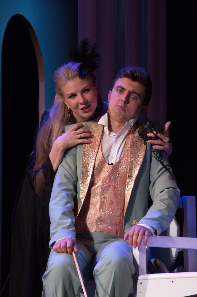 Новини Вінниці - фото з В масках, без буфету і антракту. З якими новинками відкривають 87-й театральний сезон В масках, без буфету і антракту. З якими новинками відкривають 87-й театральний сезон, фото №6 на сайті 20minut.ua