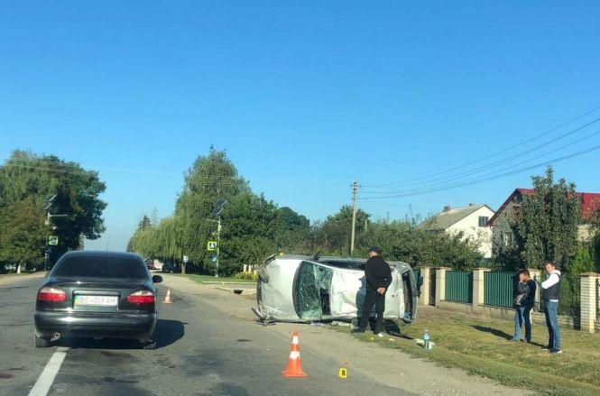 Новини Тернополя - фото з ДТП на Бандери: загинув, чоловік, який їхав на моноколесі. З ночі в області - уже три смертельні аварії ДТП на Бандери: загинув, чоловік, який їхав на моноколесі. З ночі в області - уже три смертельні аварії, фото №5 на сайті 20minut.ua