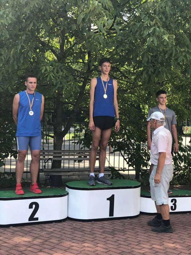 Козятинські легкоатлети - срібні призери чемпіонату області, фото №1 на сайті 20minut.ua