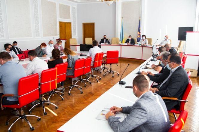Новини Тернополя - фото з "Червона" і "помаранчева" зони на Тернопільщині: про які обмеження карантину треба знати ? "Червона" і "помаранчева" зони на Тернопільщині: про які обмеження карантину треба знати ?, фото №1 на сайті 20minut.ua