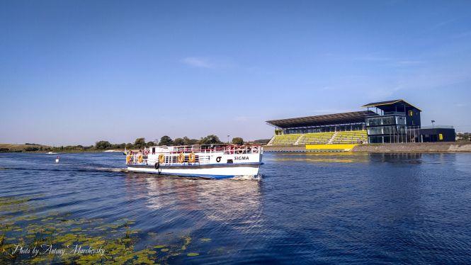 Новини Тернополя - фото з Фото дня: як новий теплохід "Сигма" проходить під Білецьким мостом Фото дня: як новий теплохід "Сигма" проходить під Білецьким мостом, фото №6 на сайті 20minut.ua