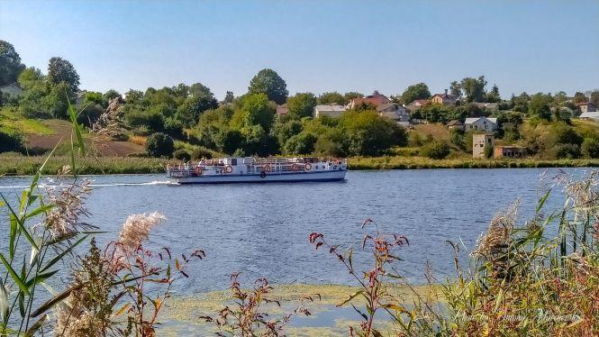 Новини Тернополя - фото з Фото дня: як новий теплохід "Сигма" проходить під Білецьким мостом Фото дня: як новий теплохід "Сигма" проходить під Білецьким мостом, фото №4 на сайті 20minut.ua