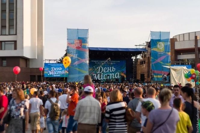 Здоров’я важливіше, ніж концерти чи салюти. Вінниця онлайн відзначає 657 День народження