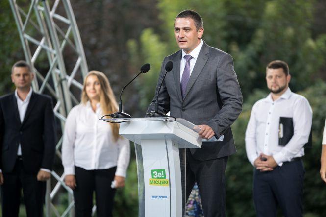 Новини Хмельницького - фото з Україна починається з кожної громади, села, міста, регіону (пресслужба партії "Слуга народу") Україна починається з кожної громади, села, міста, регіону (пресслужба партії "Слуга народу"), фото №3 на сайті vsim.ua