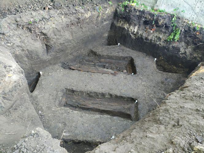 Новини Вінниці - фото з Офіцерів ховали у домовинах, а рядових у братських могилах. Досліджують 100-річне кладовище Офіцерів ховали у домовинах, а рядових у братських могилах. Досліджують 100-річне кладовище, фото №4 на сайті 20minut.ua