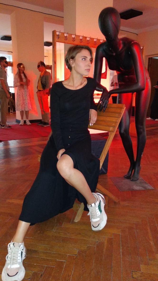 Перформанс і картини Ольги Пустовойт: Я – молода художниця, фото №1 на сайті 20minut.ua