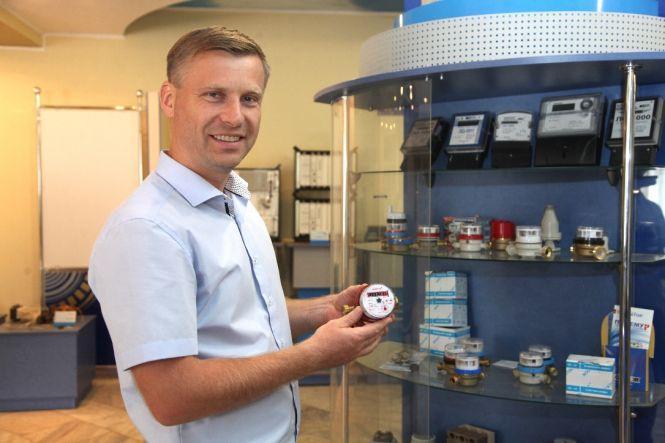 Новини Хмельницького - фото з За лаштунками ДП «Новатор». Як Олексій Свістунов змінює завод (пресслужба партії "Сила і честь") За лаштунками ДП «Новатор». Як Олексій Свістунов змінює завод (пресслужба партії "Сила і честь"), фото №5 на сайті vsim.ua