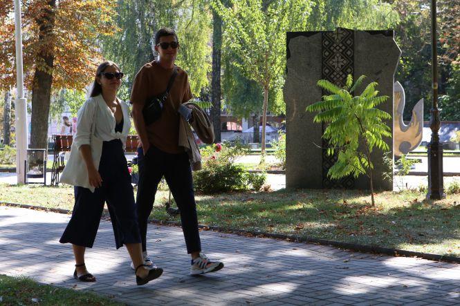 Фотографуємо перехожих: як виглядають вінничани на початку осені, фото №7 на сайті 20minut.ua