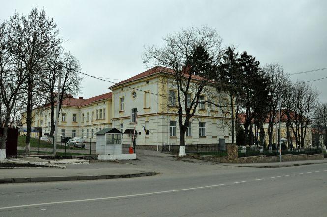 Новини Тернополя - фото з Єдині в країні, де найбільше "червоних зон". Як райони готуються до боротьби з COVID-19 восени Єдині в країні, де найбільше "червоних зон". Як райони готуються до боротьби з COVID-19 восени, фото №3 на сайті 20minut.ua
