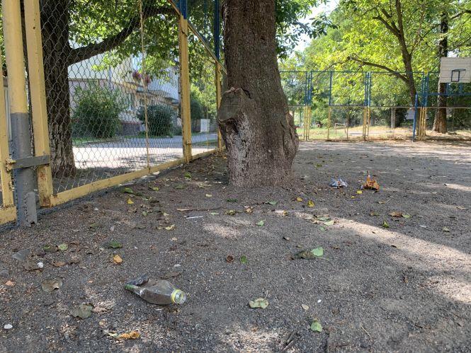 ТОП-5 найгірших спортивних майданчиків у центрі Вінниці (Прес-служба партії «ОПЗЖ»), фото №1 на сайті 20minut.ua