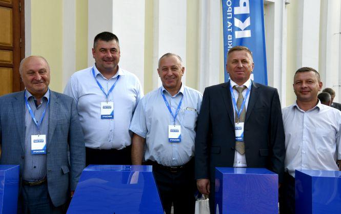 Новини Житомира - фото з Працювати для людей: у Житомирі відбулася конференція політичної партії «Наш край» (Політична реклама) Працювати для людей: у Житомирі відбулася конференція політичної партії «Наш край» (Політична реклама), фото №1 на сайті 20minut.ua