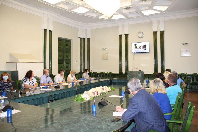 У Хмельницькому обрали кращий двір, під’їзд і садибу: хто переміг (ПЕРЕЛІК), фото №3 на сайті vsim.ua