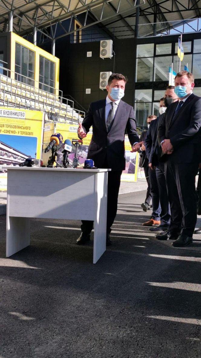 Новини Тернополя - фото з Президент Володимир Зеленський проінспектував "Велике будівництво" на Тернопільщині. Які зміни на нас чекають? (пресслужби) Президент Володимир Зеленський проінспектував "Велике будівництво" на Тернопільщині. Які зміни на нас чекають? (пресслужби), фото №5 на сайті 20minut.ua