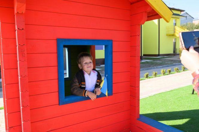 Новини Тернополя - фото з Президент Володимир Зеленський проінспектував "Велике будівництво" на Тернопільщині. Які зміни на нас чекають? (пресслужби) Президент Володимир Зеленський проінспектував "Велике будівництво" на Тернопільщині. Які зміни на нас чекають? (пресслужби), фото №8 на сайті 20minut.ua