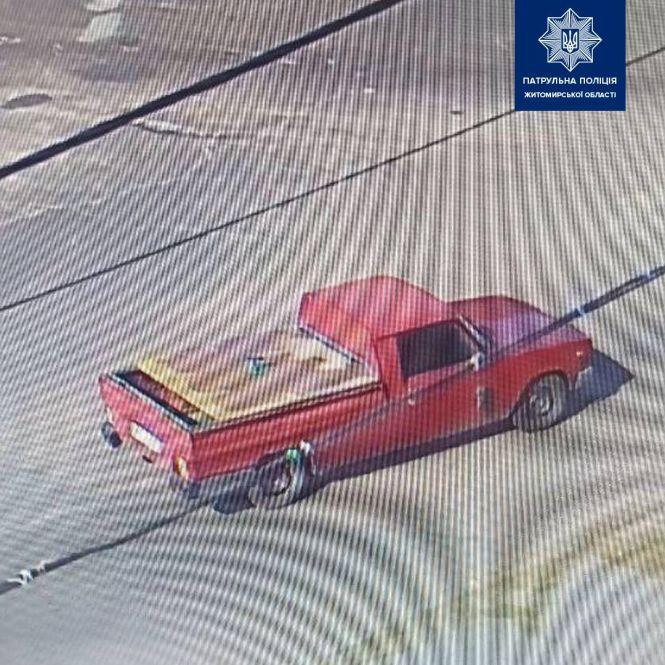 Новини Житомира - фото з Поліцейські розшукали авто, причетне до ДТП у Житомирі Поліцейські розшукали авто, причетне до ДТП у Житомирі, фото №1 на сайті 20minut.ua