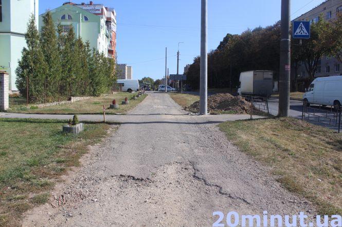 Новини Тернополя - фото з Тарнавського розширюють: у скільки це "влетить" місту та чи будуть зміни для водіїв і пішоходів Тарнавського розширюють: у скільки це "влетить" місту та чи будуть зміни для водіїв і пішоходів, фото №4 на сайті 20minut.ua