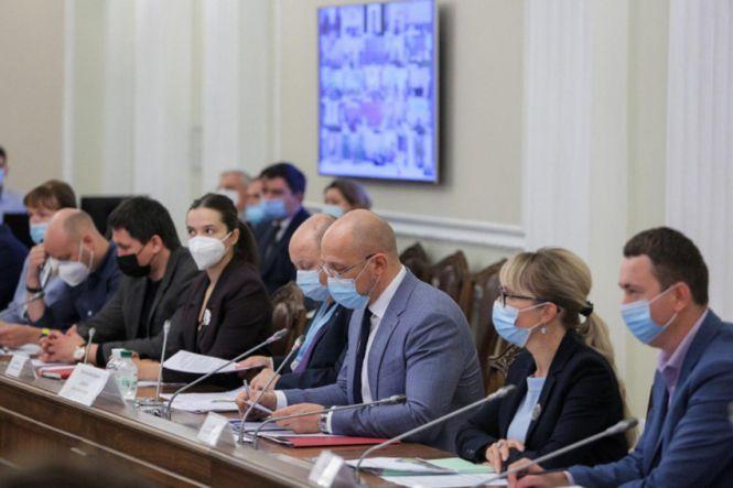 Новини Житомира - фото з Денис Шмигаль: Опалювальний сезон повинен розпочатись вчасно Денис Шмигаль: Опалювальний сезон повинен розпочатись вчасно, фото №1 на сайті 20minut.ua