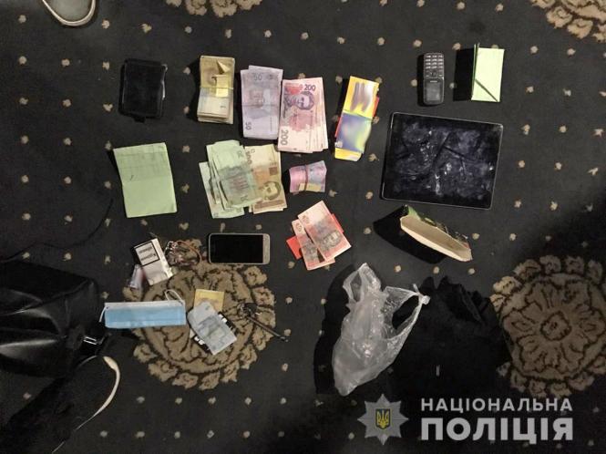 Новини Житомира - фото з У Житомирі поліція втретє за місяць припинила роботу грального залу на Київській У Житомирі поліція втретє за місяць припинила роботу грального залу на Київській, фото №3 на сайті 20minut.ua