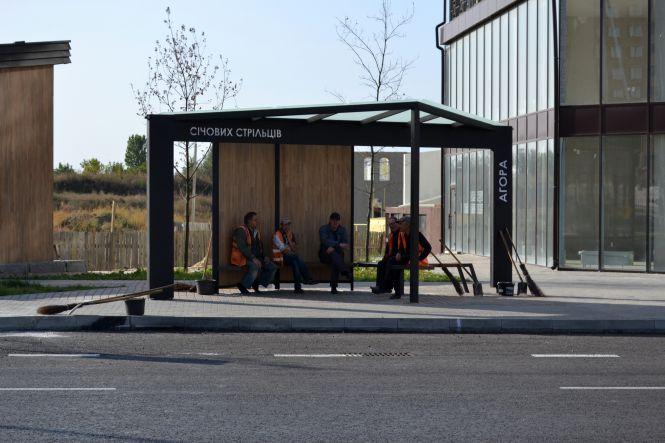 Побудовану «з нуля» вулицю Січових стрільців відкрили у Хмельницькому (ФОТО, ВІДЕО), фото №2 на сайті vsim.ua