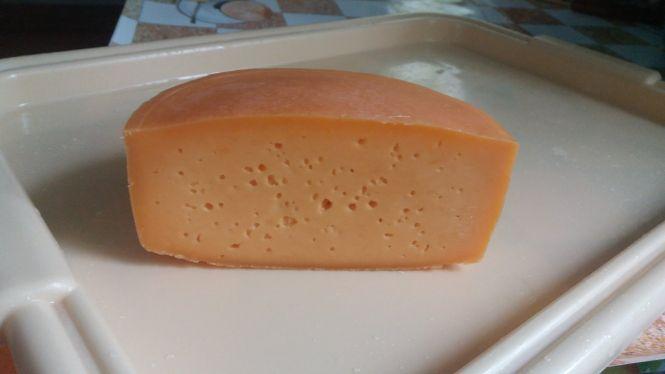 Новини Вінниці - фото з Переселенець з Криму робить козячий сир. Бізнес почав з тещиних кіз Переселенець з Криму робить козячий сир. Бізнес почав з тещиних кіз, фото №6 на сайті 20minut.ua