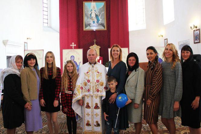 Сучасні і водночас побожні: дві дівчини з #молитвавінстаграм про те, що допомагає досягати мети (ВІДЕО), фото №4 на сайті 20minut.ua