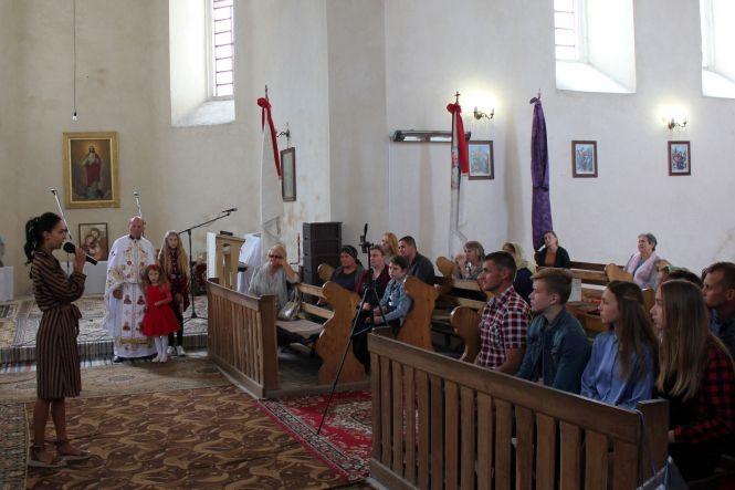 Сучасні і водночас побожні: дві дівчини з #молитвавінстаграм про те, що допомагає досягати мети (ВІДЕО), фото №2 на сайті 20minut.ua