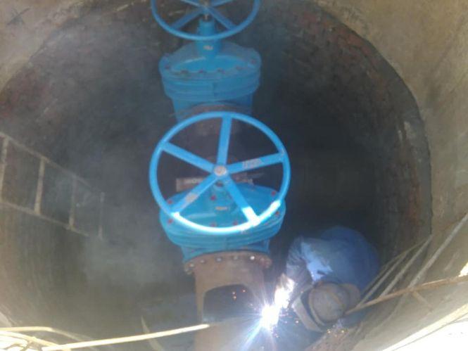 На "Алясці" замінюють майже 200 метрів водогону: коли включать воду? (ФОТО), фото №3 на сайті 20minut.ua