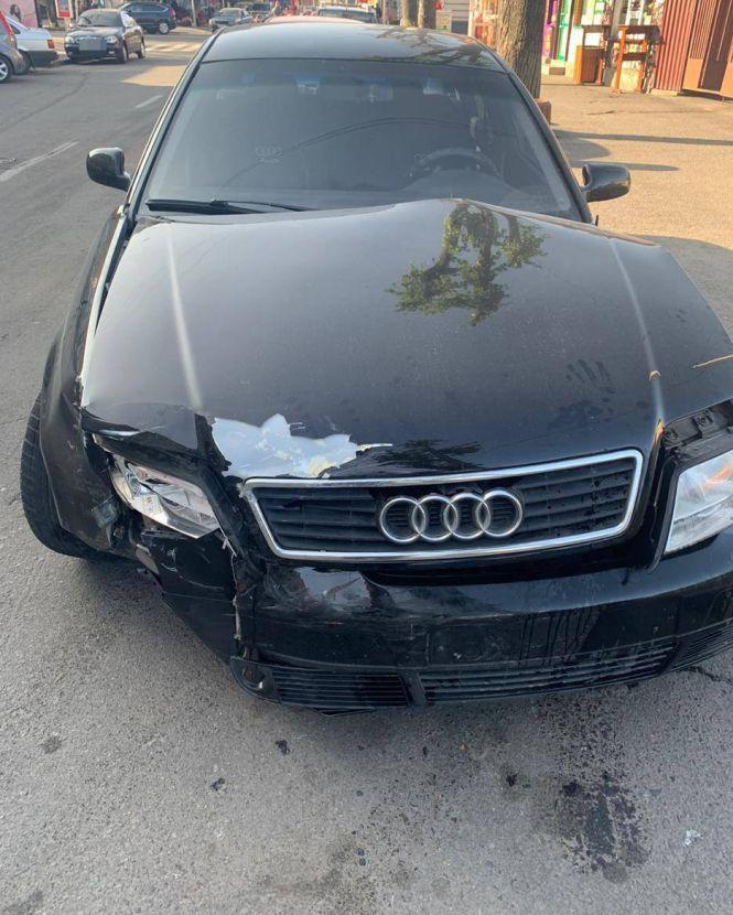 Новини Хмельницького - фото з Поїхав на червоне світло: у Хмельницькому сталася ДТП на перехресті (ФОТО) Поїхав на червоне світло: у Хмельницькому сталася ДТП на перехресті (ФОТО), фото №1 на сайті vsim.ua