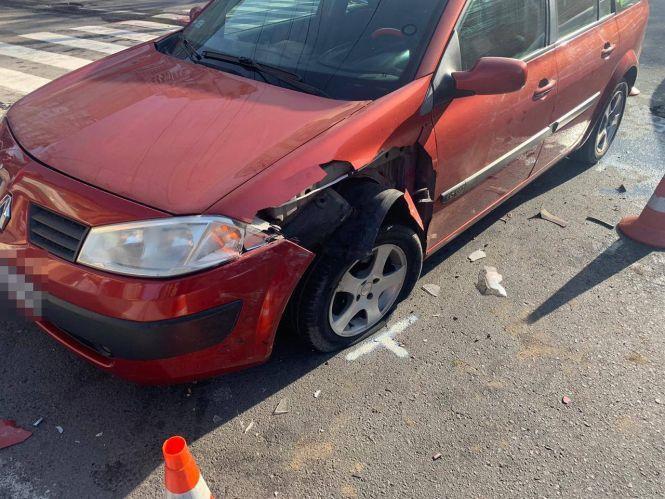 Новини Хмельницького - фото з Поїхав на червоне світло: у Хмельницькому сталася ДТП на перехресті (ФОТО) Поїхав на червоне світло: у Хмельницькому сталася ДТП на перехресті (ФОТО), фото №2 на сайті vsim.ua