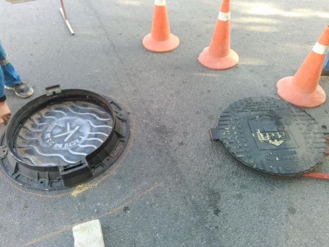 На дорогах Тернополя встановлюють люки із гербом міста (ФОТО), фото №1 на сайті 20minut.ua