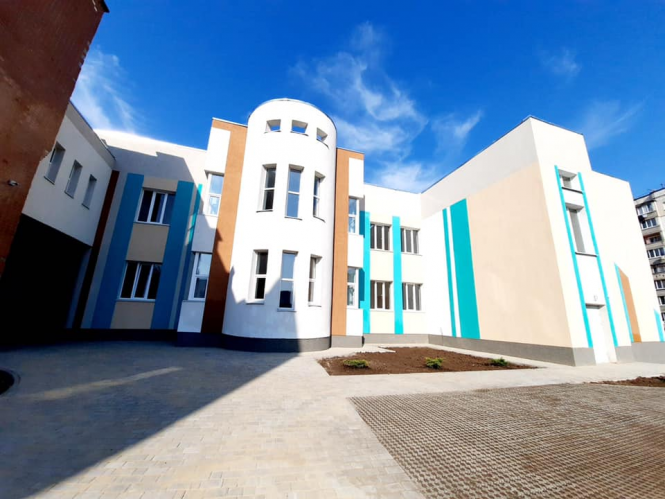 Як виглядає новий корпус НВК №10 на Водопровідній (ФОТО), фото №4 на сайті vsim.ua