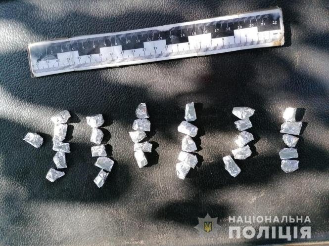 Двох бердичівлянок затримали за розповсюдження метадону: у них вилучено наркотиків на 80 тисяч гривень, фото №1 на сайті 20minut.ua