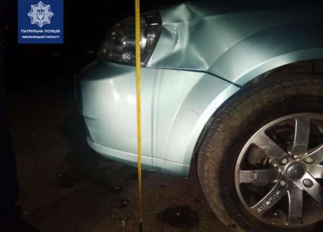 Новини Хмельницького - фото з Потрощили чужі авто та втекли геть: у Хмельницькому розшукують свідків ДТП Потрощили чужі авто та втекли геть: у Хмельницькому розшукують свідків ДТП, фото №1 на сайті vsim.ua