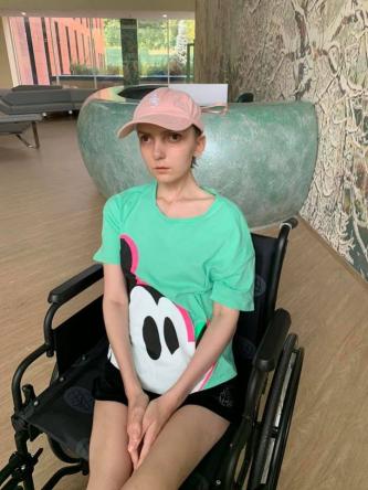 Після МРТ знову виявили метастази. Історія Юлі, яка намагається перемогти рак головного мозку, фото №3 на сайті 20minut.ua