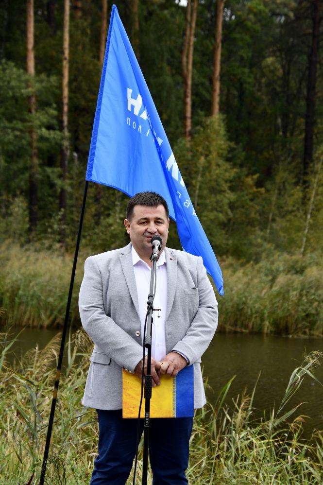 Потужну команду місцевого осередку від політичної партії «Наш край» презентували у Ємільчинському районі (Політична реклама), фото №1 на сайті 20minut.ua