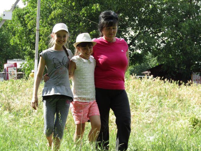 Новини Вінниці - фото з «У неї урок починається з аплодисментів». Батьки учнів просять розповісти про вчительку «У неї урок починається з аплодисментів». Батьки учнів просять розповісти про вчительку, фото №1 на сайті 20minut.ua