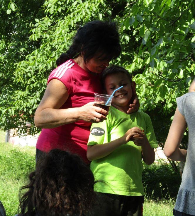 Новини Вінниці - фото з «У неї урок починається з аплодисментів». Батьки учнів просять розповісти про вчительку «У неї урок починається з аплодисментів». Батьки учнів просять розповісти про вчительку, фото №2 на сайті 20minut.ua