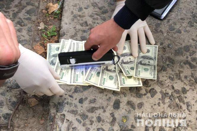 Новини Хмельницького - фото з На Хмельниччині директор комунального підприємства вимагав хабар у підприємця: за що На Хмельниччині директор комунального підприємства вимагав хабар у підприємця: за що, фото №1 на сайті vsim.ua