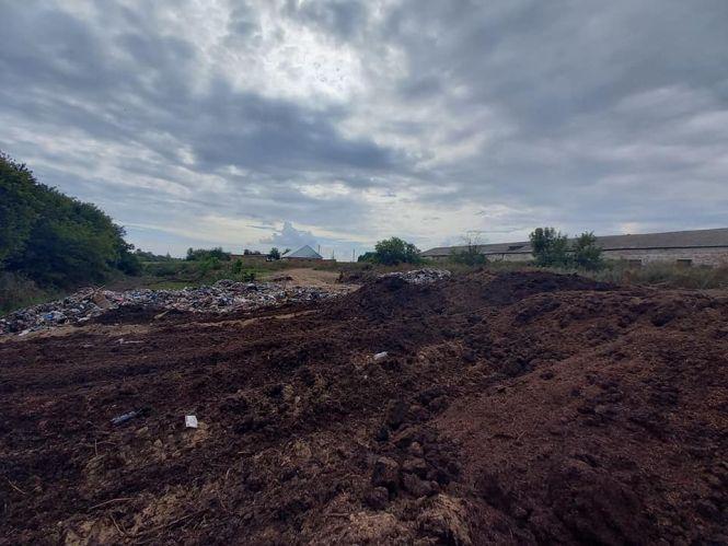 Новини Вінниці - фото з Сміття зі Львова залишилося у Демидівці. Ніхто не приймає. Що з ним робитимуть? Сміття зі Львова залишилося у Демидівці. Ніхто не приймає. Що з ним робитимуть?, фото №4 на сайті 20minut.ua