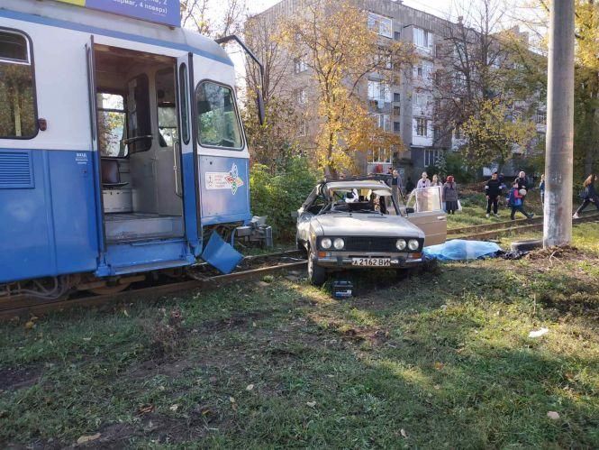 Новини Вінниці - фото з «Раптово втратив свідомість»: водію, що торік скоїв смертельну ДТП на Стрілецькій, винесли вирок «Раптово втратив свідомість»: водію, що торік скоїв смертельну ДТП на Стрілецькій, винесли вирок, фото №2 на сайті 20minut.ua