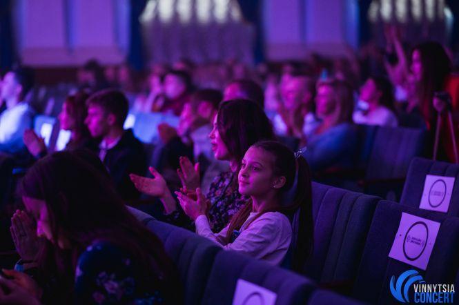 Вінничани одні з перших побачили «Ангела» БУМБОКС, що от-от взірве телеекрани, фото №31 на сайті 20minut.ua