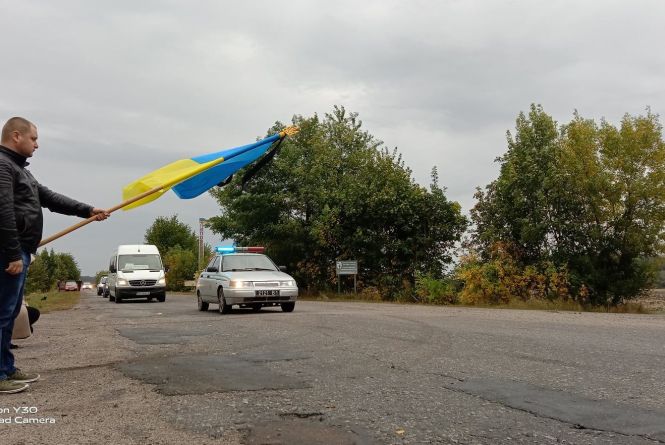 Новини Вінниці - фото з Важливе за вчора. Найцікавіші новини 7 жовтня, які ви могли пропустити День жалоби. Сьогодні в останню путь проведуть загиблих курсантів