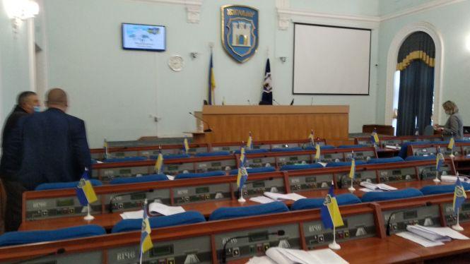 У Житомирі на сесію міської ради не хотіли впускати деяких журналістів та громадськість, фото №1 на сайті 20minut.ua