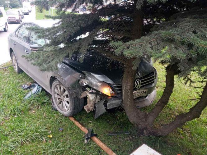 На Коновальця ДТП. Є потерпілі (ОНОВЛЕНО), фото №2 на сайті 20minut.ua