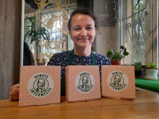 «Анфас Коцюбинського нагадує мені пончик», — переселенець, який відкрив майстерню пончиків, фото №1 на сайті 20minut.ua